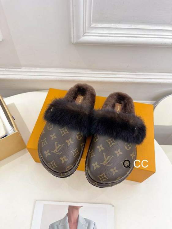 Picture of Louis Vuitton Shoes _SKULVsz35-40TY011312753